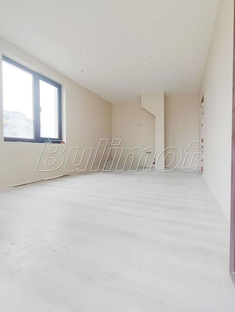 Продава 3-СТАЕН, гр. Варна, Кайсиева градина, снимка 2 - Апартаменти - 54223671