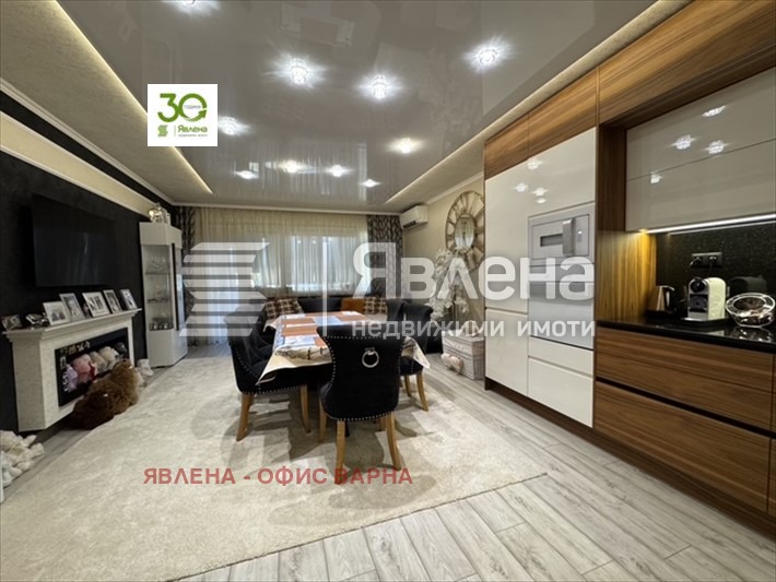 Продава 3-СТАЕН, гр. Варна, Гранд Мол