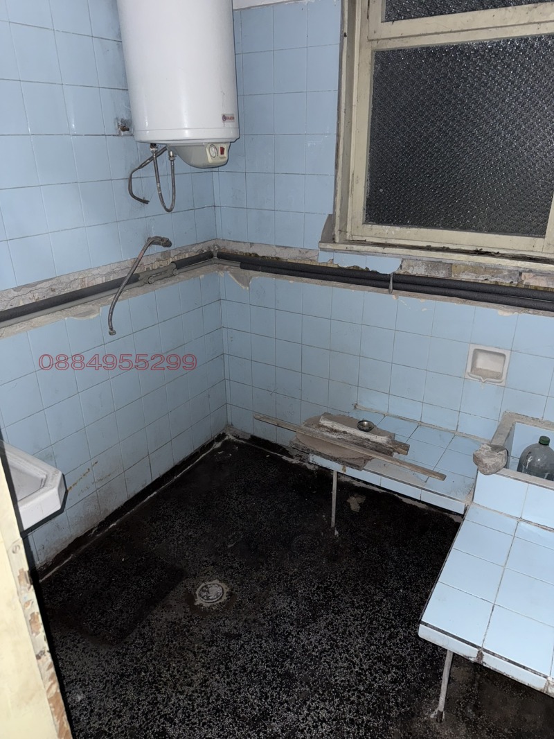 Продава 4-СТАЕН, гр. Разград, Варош, снимка 13 - Апартаменти - 52780957