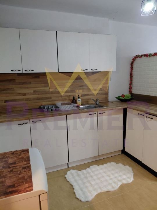 Продава АТЕЛИЕ, ТАВАН, гр. Варна, Левски 1, снимка 4 - Апартаменти - 54204887