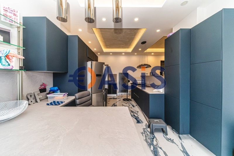 Продава КЪЩА, гр. Каблешково, област Бургас, снимка 2 - Къщи - 52181015