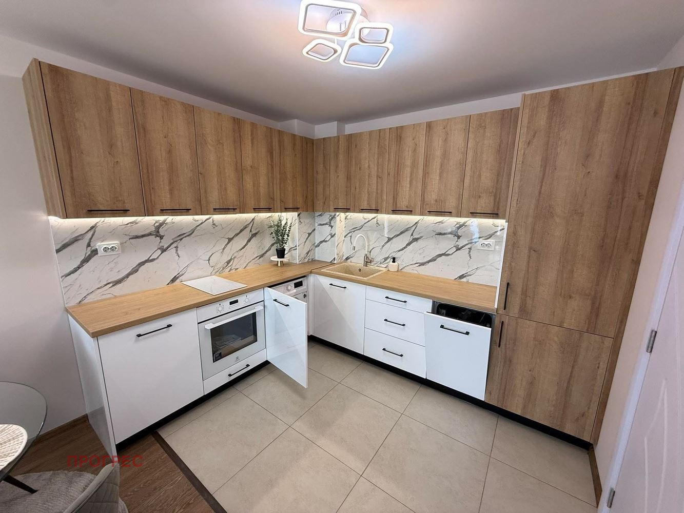 Продава 2-СТАЕН, гр. Пловдив, Южен, снимка 7 - Апартаменти - 54685923