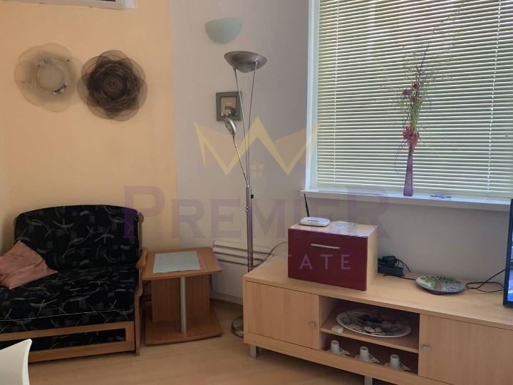 À venda  1 quarto região Burgas , k.k. Slantchev briag , 50 m² | 55682978 - imagem [4]