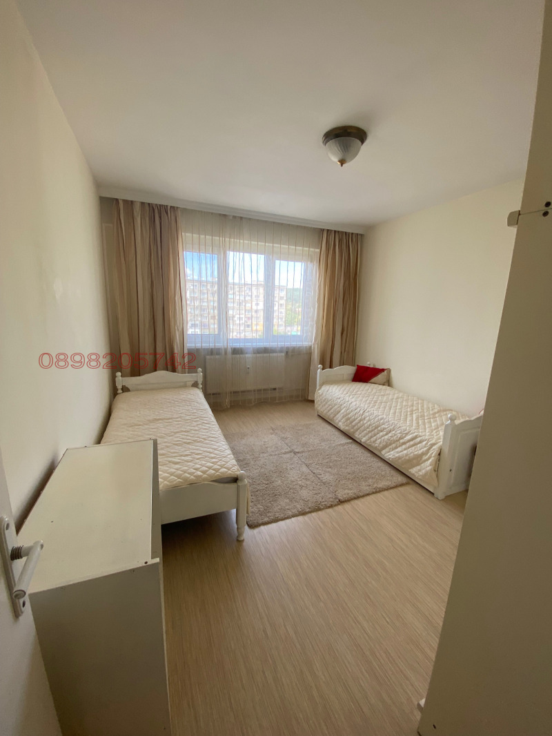 Продава 3-СТАЕН, гр. Перник, Изток, снимка 5 - Апартаменти - 52788817