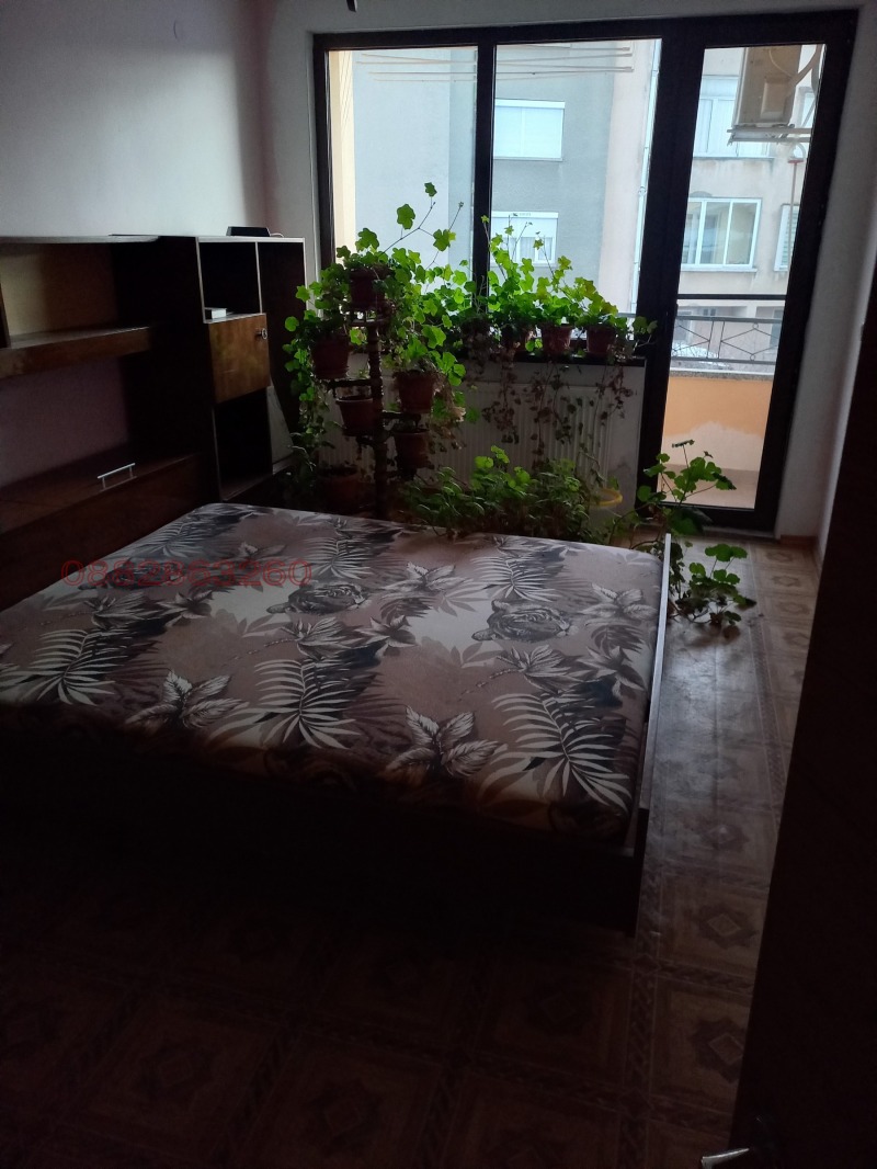 Продава МНОГОСТАЕН, гр. Хасково, Македонски, снимка 13 - Апартаменти - 52781048