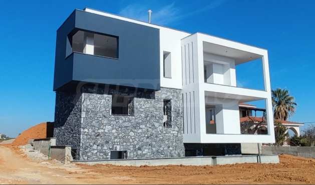 Продава КЪЩА, Извън страната, област Извън страната, снимка 2 - Къщи - 51238712