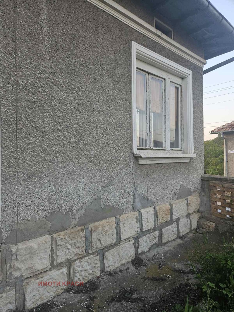 Продава  Къща област Русе , с. Тръстеник , 150 кв.м | 99496728 - изображение [2]