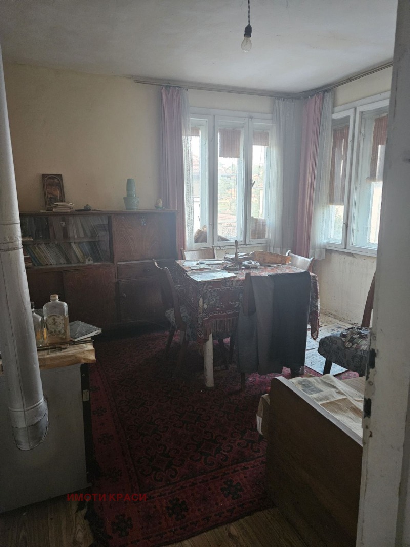Продава  Къща област Русе , с. Тръстеник , 150 кв.м | 99496728 - изображение [6]