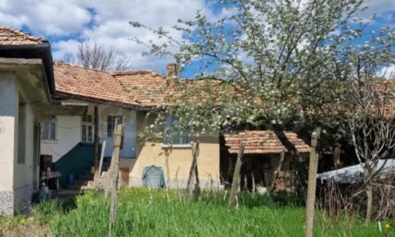 Продава КЪЩА, гр. Бяла, област Русе, снимка 4 - Къщи - 52976013