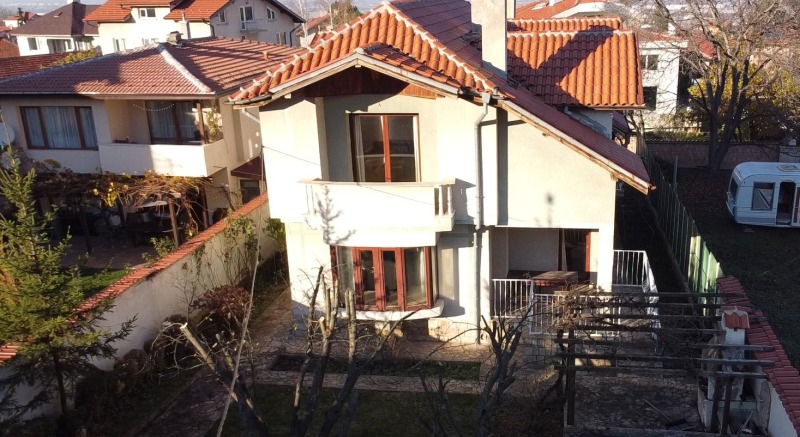 Продава КЪЩА, гр. София, с. Лозен