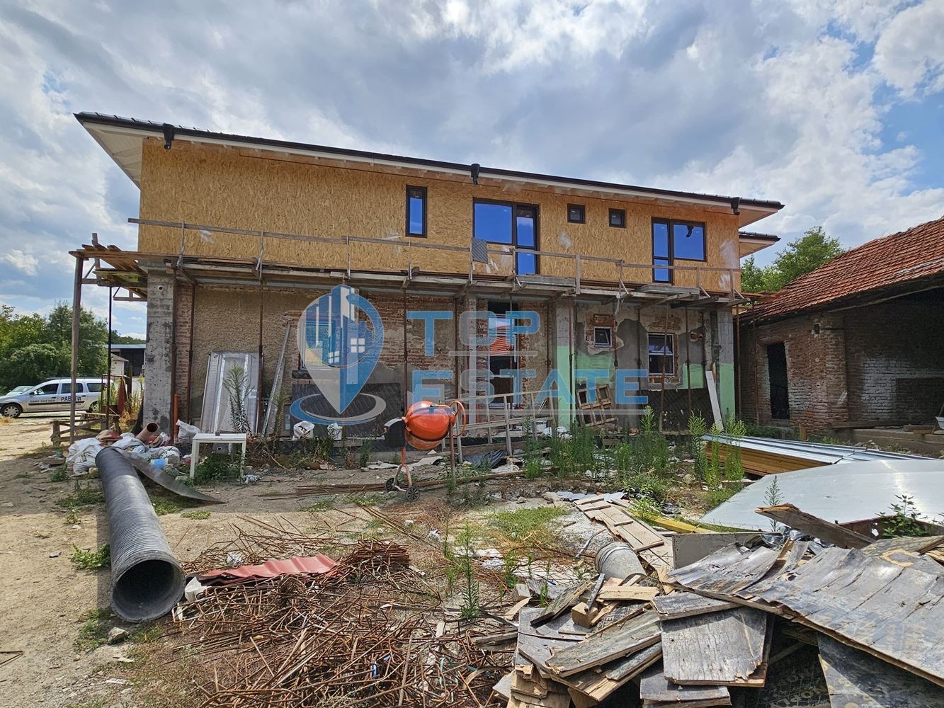 Продава КЪЩА, с. Хотница, област Велико Търново, снимка 2 - Къщи - 46895945