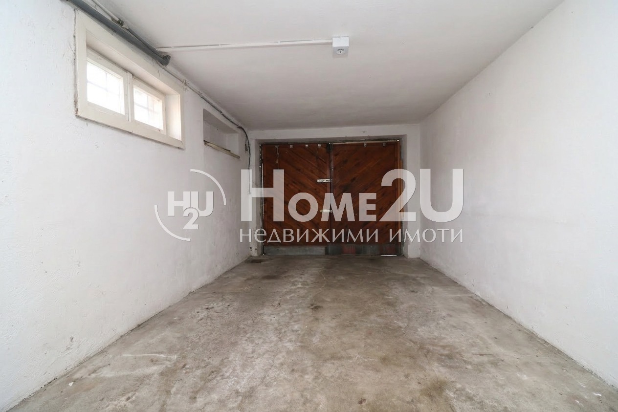 Продава КЪЩА, гр. София, Горна баня, снимка 11 - Къщи - 54056326