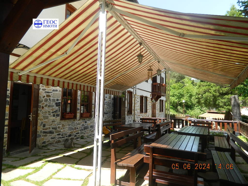 Продава ХОТЕЛ, с. Арда, област Смолян, снимка 2 - Хотели - 46269956