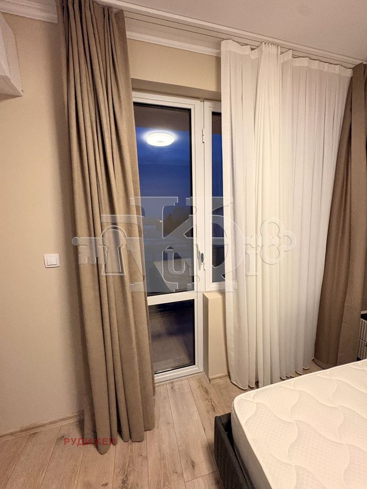 Продава ЕТАЖ ОТ КЪЩА, гр. Варна, Виница, снимка 5 - Етаж от къща - 52411614