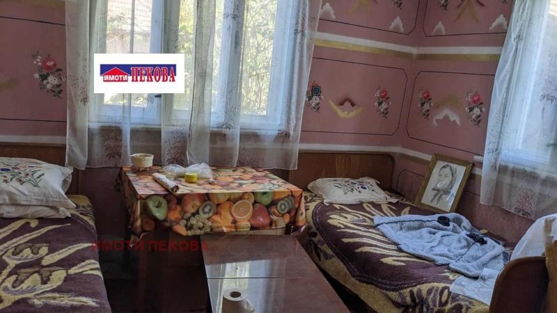 Продава КЪЩА, с. Гомотарци, област Видин, снимка 8 - Къщи - 52388887