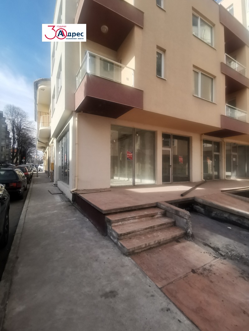 Продава  Магазин град Добрич , Център , 82 кв.м | 10551100 - изображение [2]