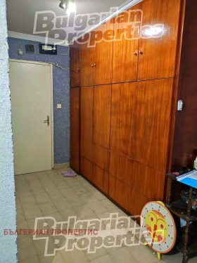 1 dormitor Țentâr, Șumen 13