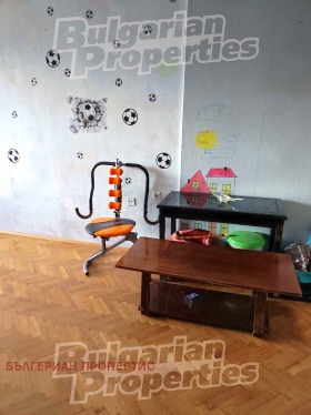 1 dormitor Țentâr, Șumen 15