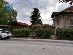 Huis Dolni Dabnik, regio Pleven