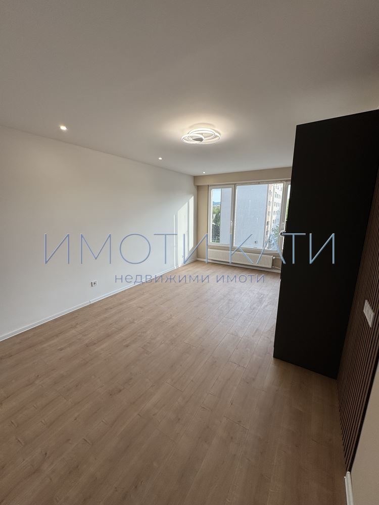 Продава 1-СТАЕН, гр. Перник, Изток, снимка 11 - Апартаменти - 55356666