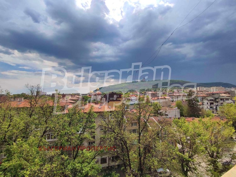 De vânzare  1 dormitor Șumen , Țentâr , 70 mp | 19249466