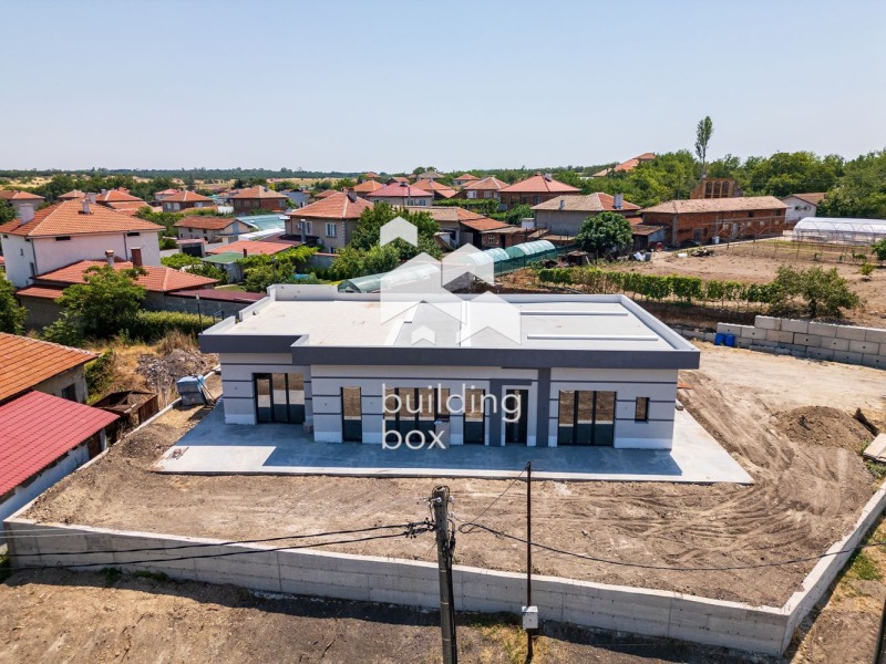 Продава  Къща, област Пловдив, с. Чешнегирово •  235 000 € • ID 86486376 — holmes.bg - [1] 