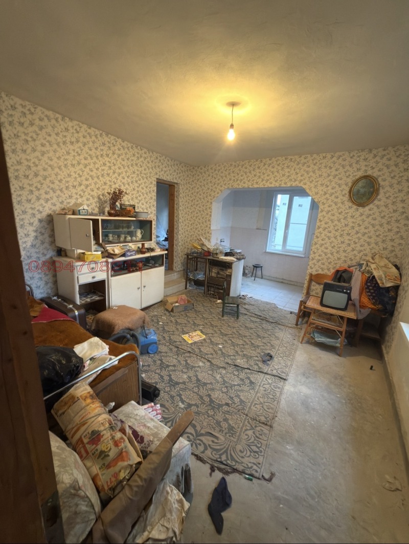 Продава КЪЩА, с. Ноевци, област Перник, снимка 4 - Къщи - 53420636