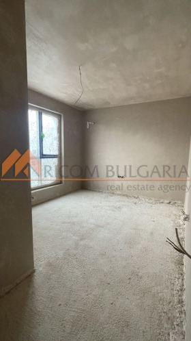 ������� 3-����� | Imot.bg � ����� ������ 12