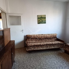 3+ camere da letto Karnobat, regione Burgas 12