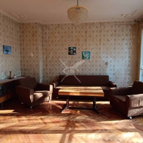 3+ bedroom Karnobat, region Burgas 1