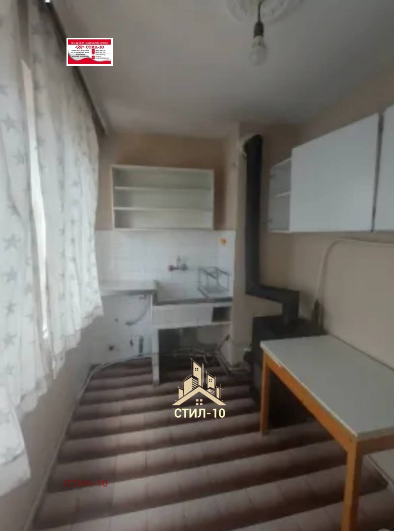 Продава  2-стаен град Шумен , Тракия , 63 кв.м | 45055830 - изображение [3]