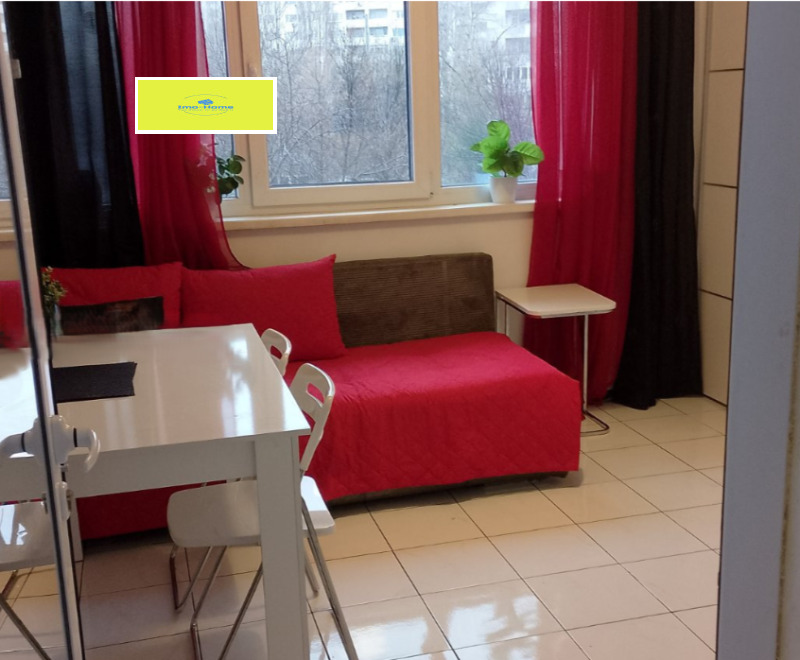 Продава  2-стаен град София , Банишора , 65 кв.м | 25076066