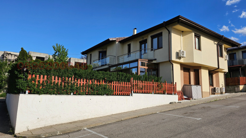 Til salgs  Hus Sofia , Gorna banja , 142 kvm | 83139584