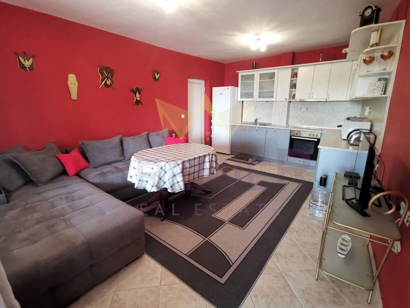 Продава КЪЩА, гр. Балчик, област Добрич, снимка 5 - Къщи - 53093023