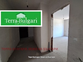 2 bedroom Iztok, Pernik 10