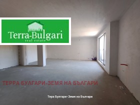 2 bedroom Iztok, Pernik 11