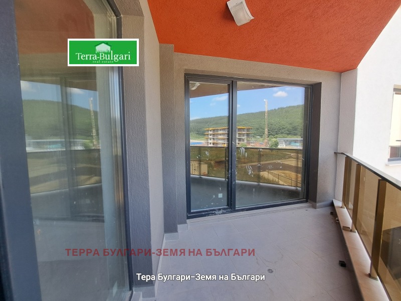 Te koop  2 slaapkamers Pernik , Iztok , 144 m² | 13496429