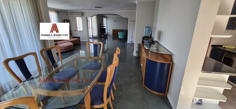 Na prodej  2 ložnice Sofia , Lozenec , 206 m2 | 72248021 - obraz [2]