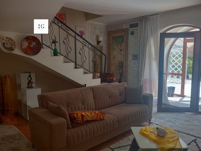 In vendita  Casa regione Burgas , k.k. Elenite , 108 mq | 53875551