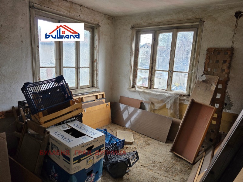 Продава КЪЩА, с. Мало село, област Кюстендил, снимка 11 - Къщи - 53253740