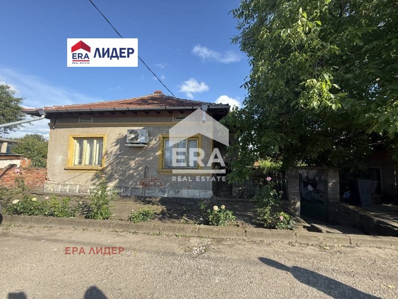 Продава КЪЩА, гр. Мартен, област Русе