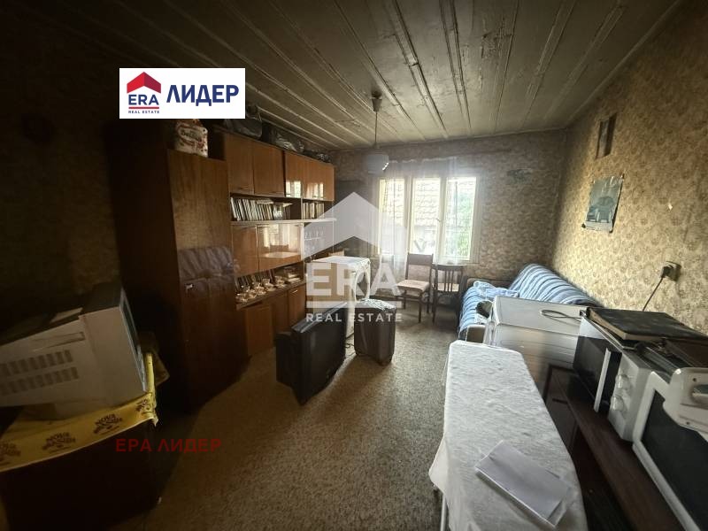 Продава КЪЩА, гр. Мартен, област Русе, снимка 8 - Къщи - 55199435