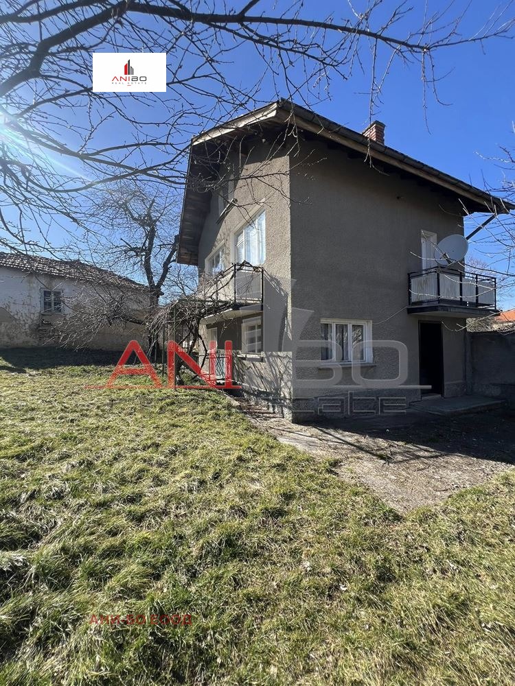 Продава КЪЩА, гр. Брезник, област Перник, снимка 3 - Къщи - 55546945