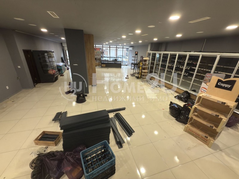 Til salg  Butik Varna , Vazrazhdane 1 , 216 kvm | 26017871 - billede [3]