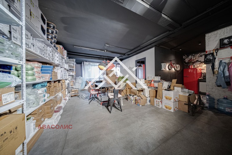 Продава  Магазин град София , Център , 220 кв.м | 74446193 - изображение [8]