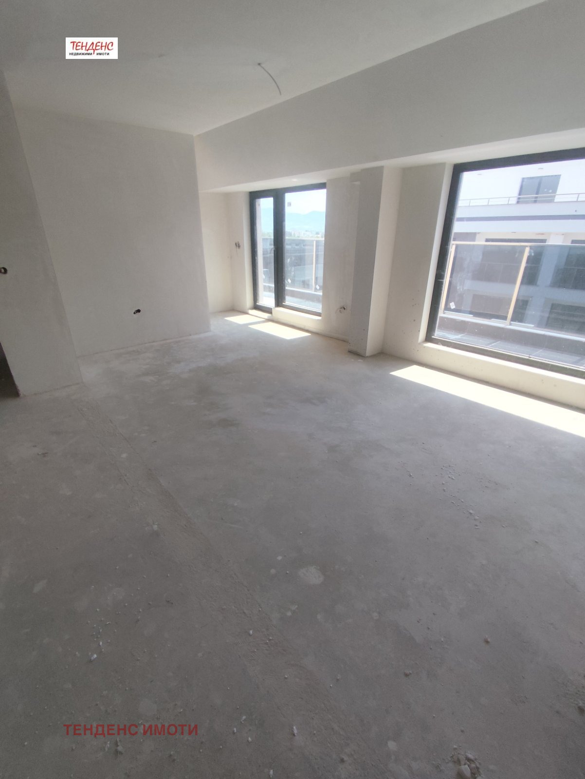 Продава 2-СТАЕН, гр. Кърджали, Възрожденци, снимка 2 - Апартаменти - 55539637