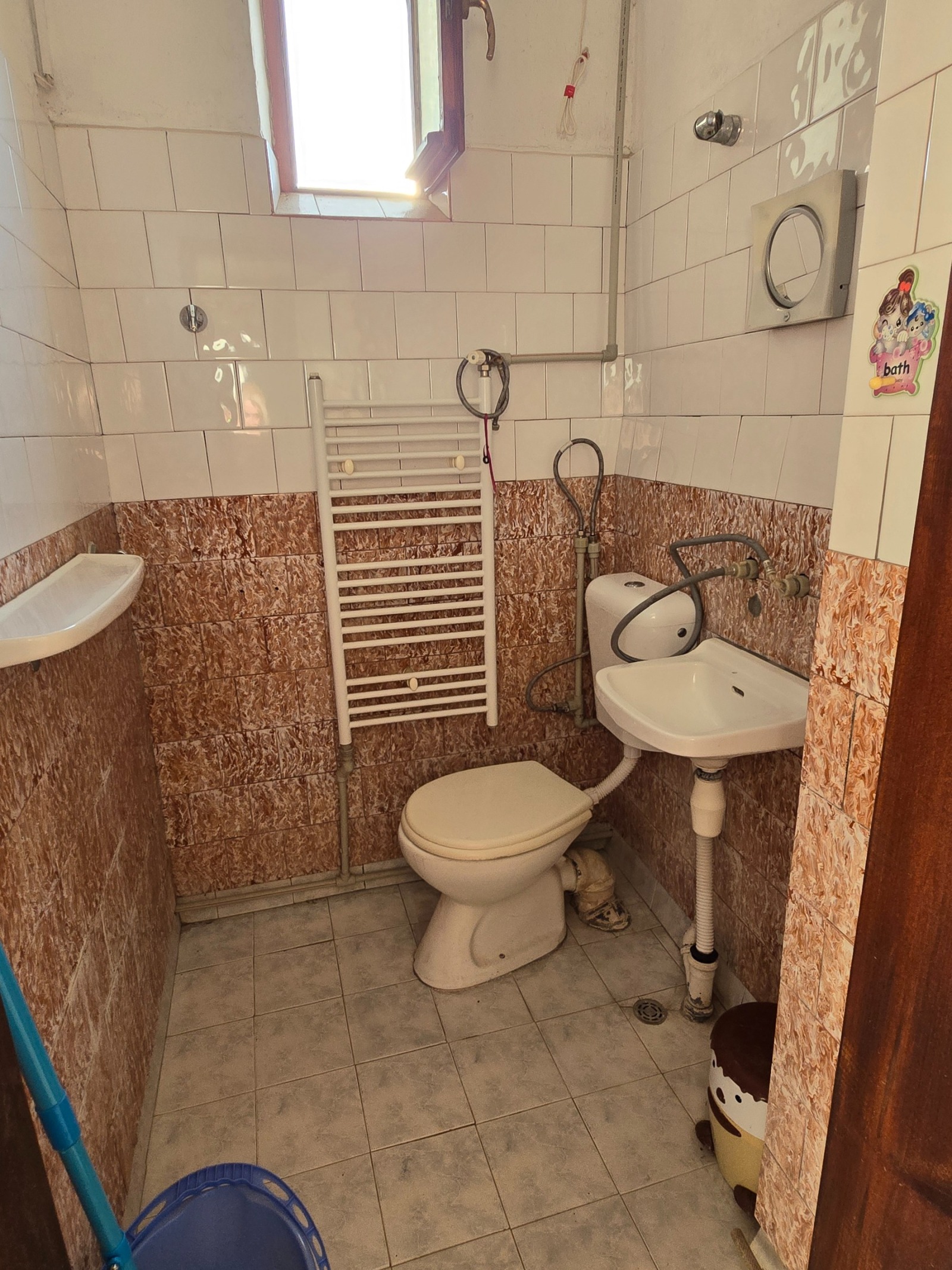 Продава КЪЩА, с. Марково, област Пловдив, снимка 14 - Къщи - 54077671