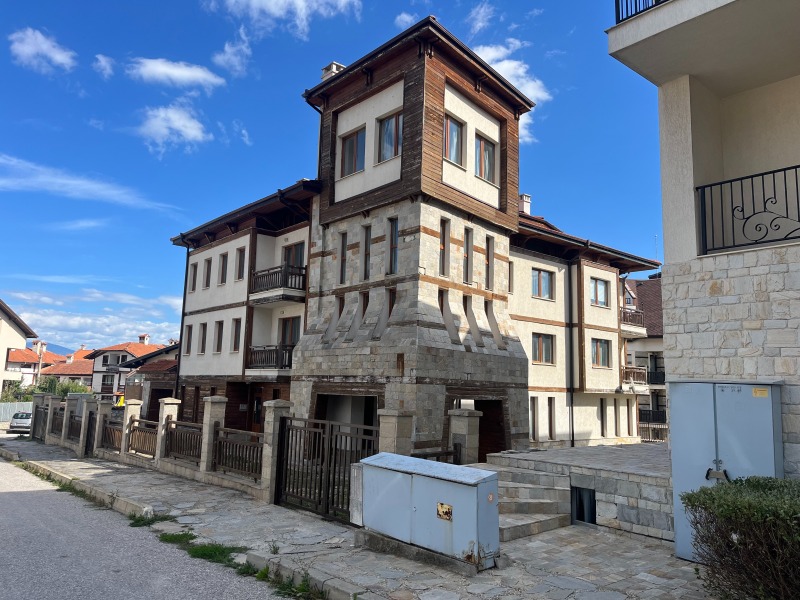 Продава 2-СТАЕН в област Благоевград, гр. Банско - 65 кв.м / 78 000 € » 152 554.74 лв., КЪМПАНИ 97