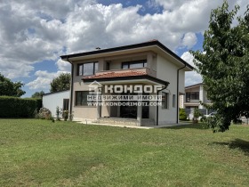 Продава  Къща, град Пловдив