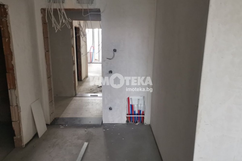 Продава  2-стаен град София , Банишора , 68 кв.м | 16572078 - изображение [6]